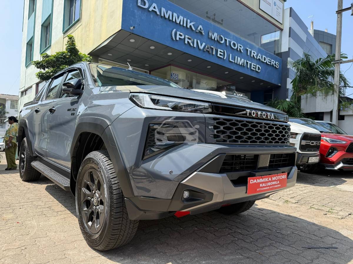 Image Toyota Hilux Travo Overland 2026 