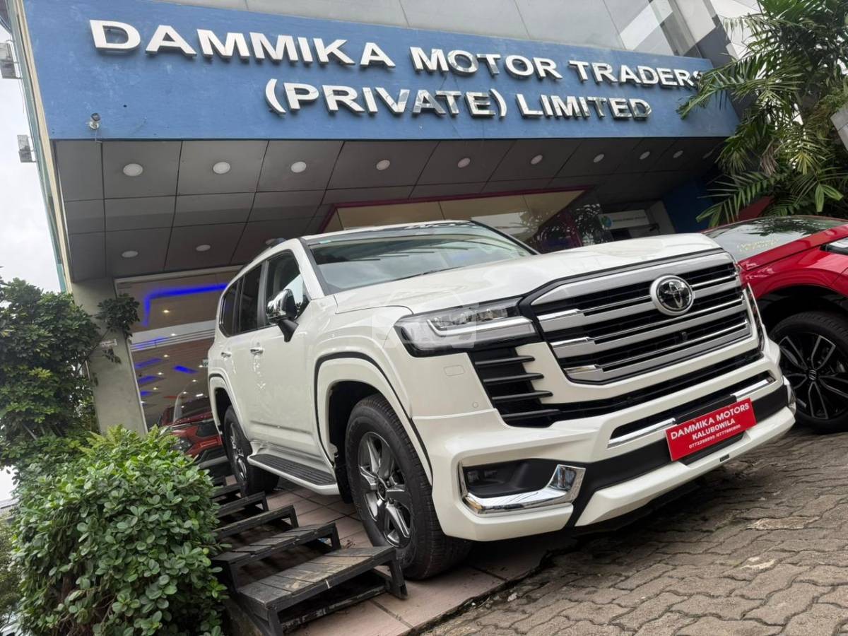 Image Toyota Land Cruiser Sahara FACELIFT DIESEL 2025 