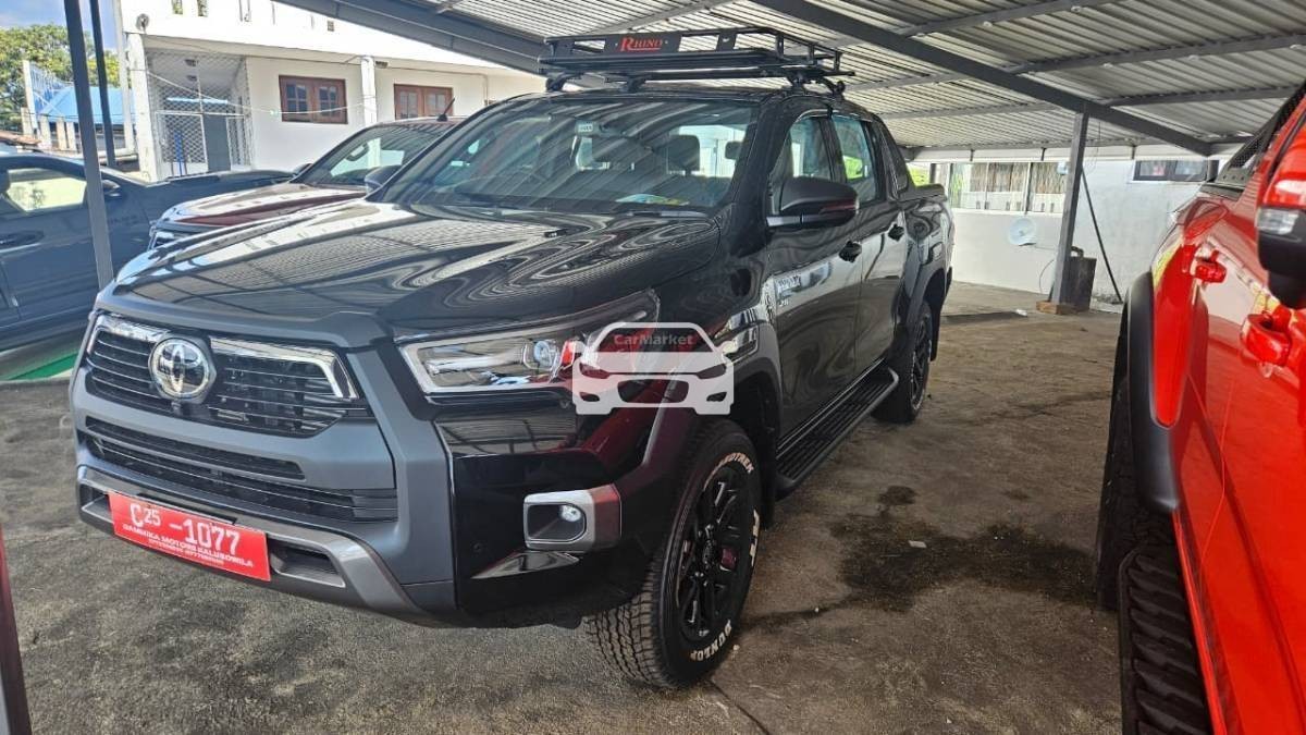 Image Toyota Hilux Revo Rocco 2025 