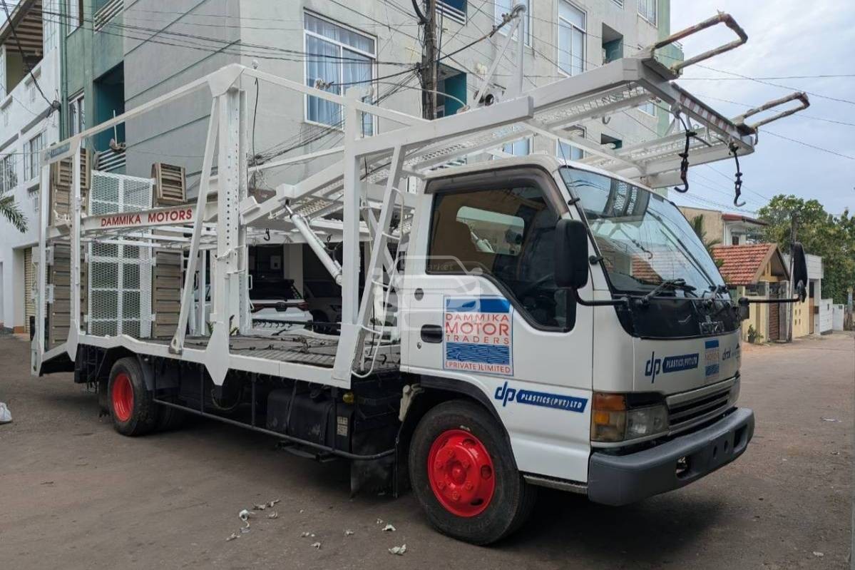 Image Isuzu Other Model Four Car Carrier 2001 